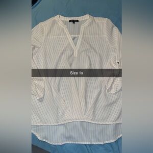 Never worn! Light and cute top